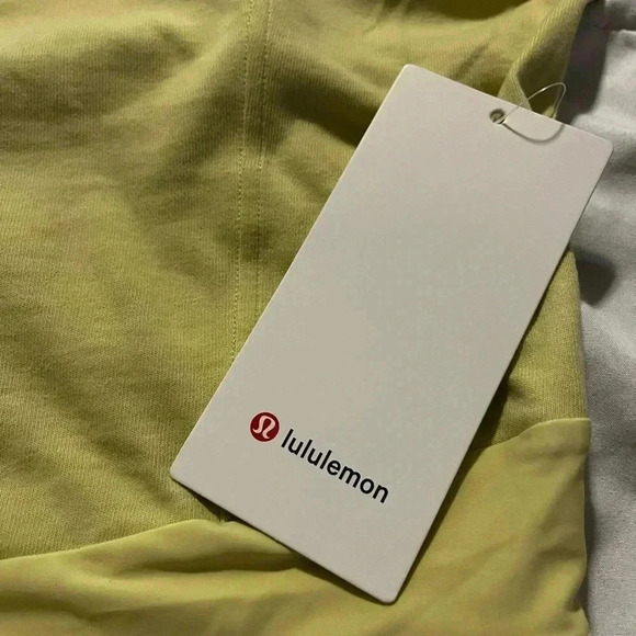 Lululemon Cotton T Shirt Bodysuit NWT Light Lime Green Open Back Women’s Medium - Picture 10 of 13